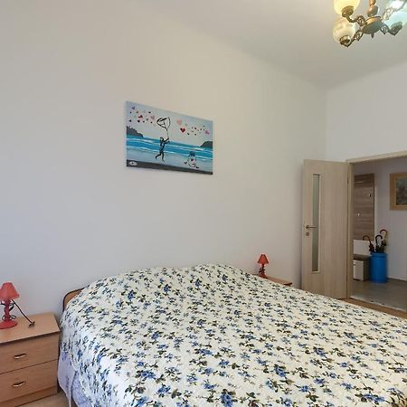 Aida Pula Apartment Εξωτερικό φωτογραφία