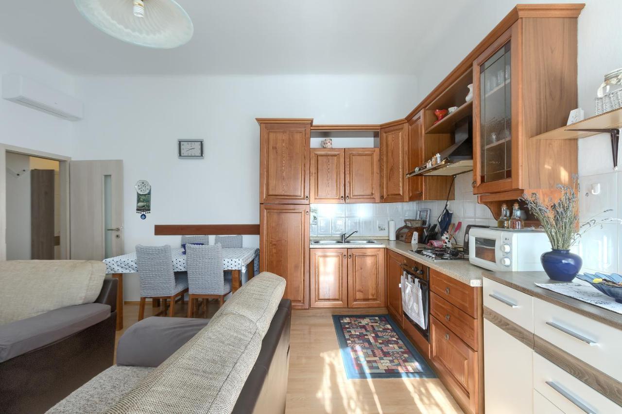 Aida Pula Apartment Εξωτερικό φωτογραφία