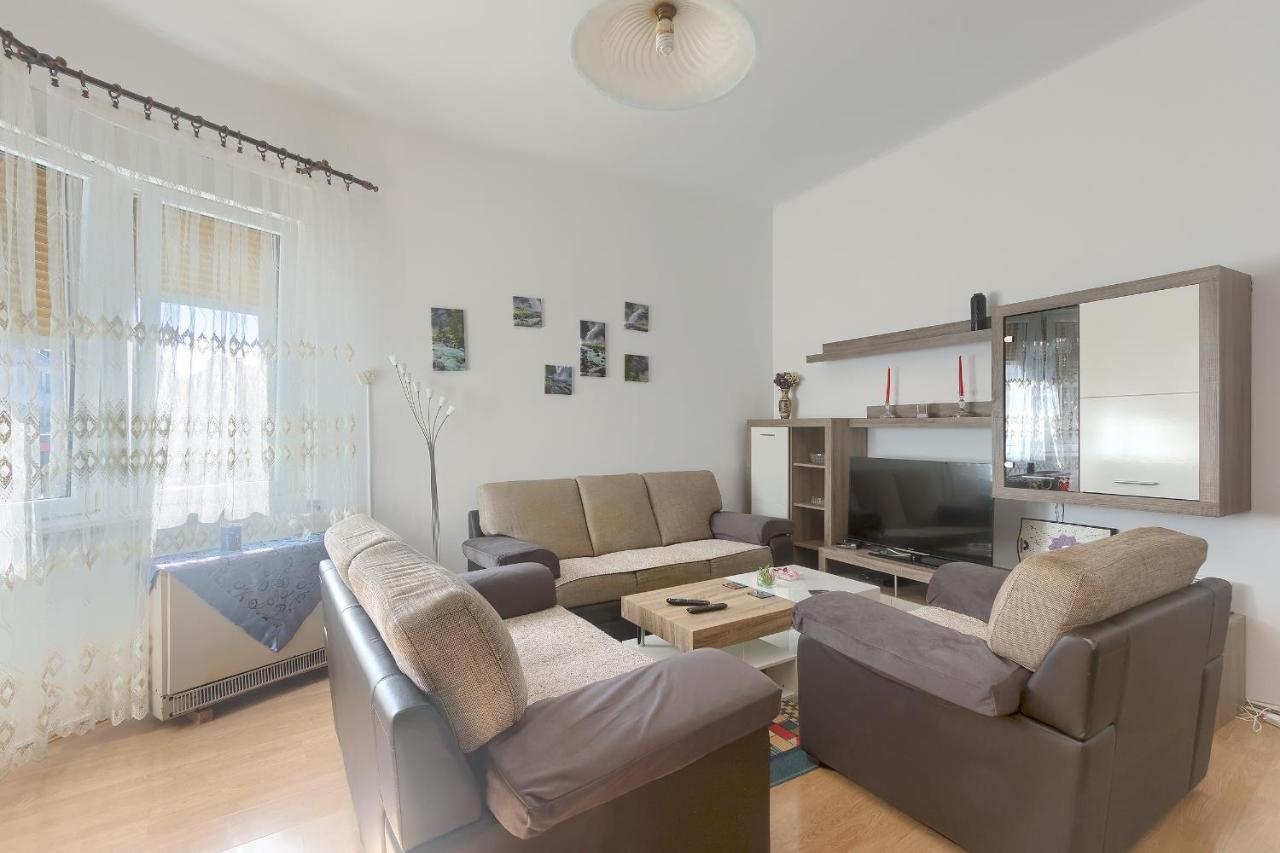 Aida Pula Apartment Εξωτερικό φωτογραφία
